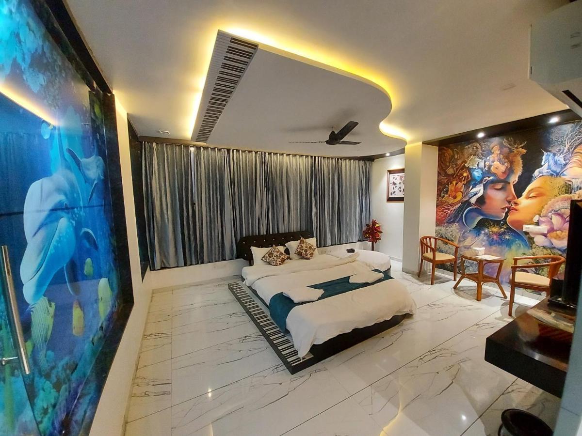 Hotel The Grand Piano - Best Business Hotel In Patan المظهر الخارجي الصورة